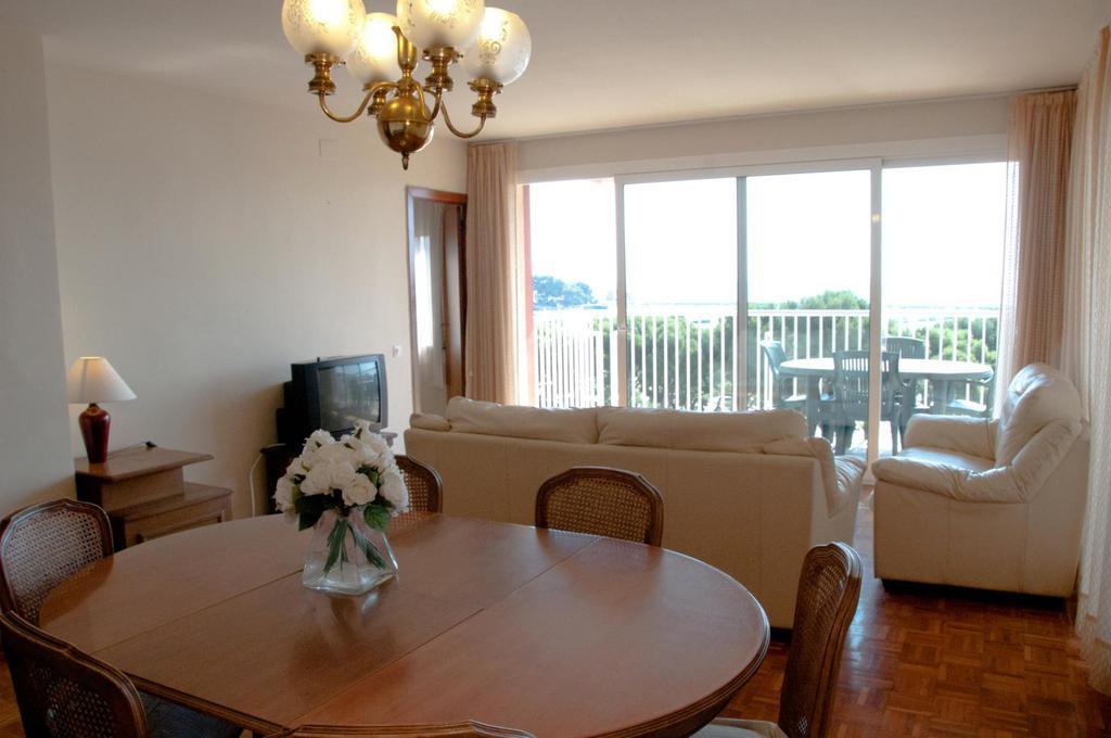 Apartamentos Siglo XXI - Marabu Sant Feliu de Guíxols Szoba fotó