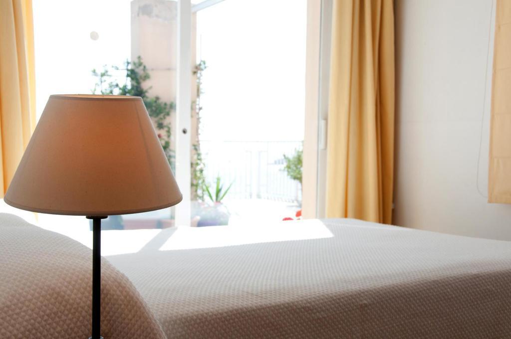 Apartamentos Siglo XXI - Marabu Sant Feliu de Guíxols Szoba fotó